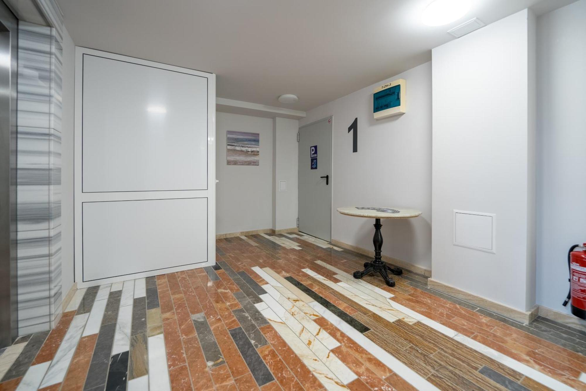 Wow Studios For Rent - Bul Montevideo 25A - B Sofia Exterior photo